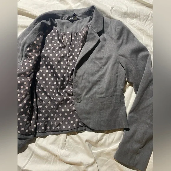 Cropped blazer size 6 - Picture 5 of 5